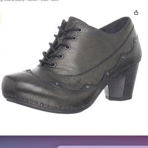 Dansko Nell Bootie, Heel